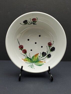 Ceramic Berry Colander White Ceramic Fruit Bowl with Raspberries & Blackberries